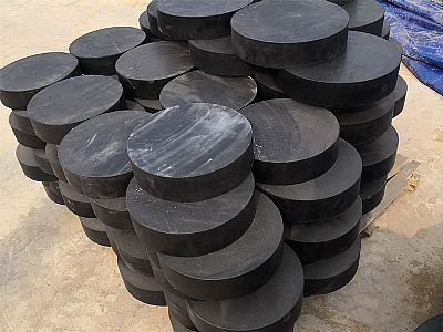 双湖县板式橡胶支座由若干层橡胶片与薄钢板经加压硫化